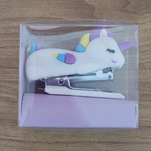 Grampeador Divertido Unicórnio (Chifre Roxo)